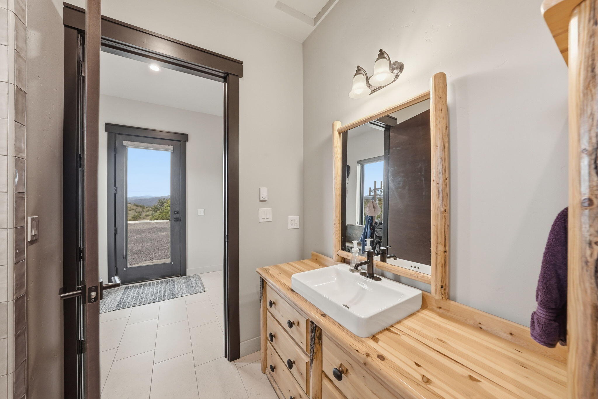 10702 SE Wicasa Lane