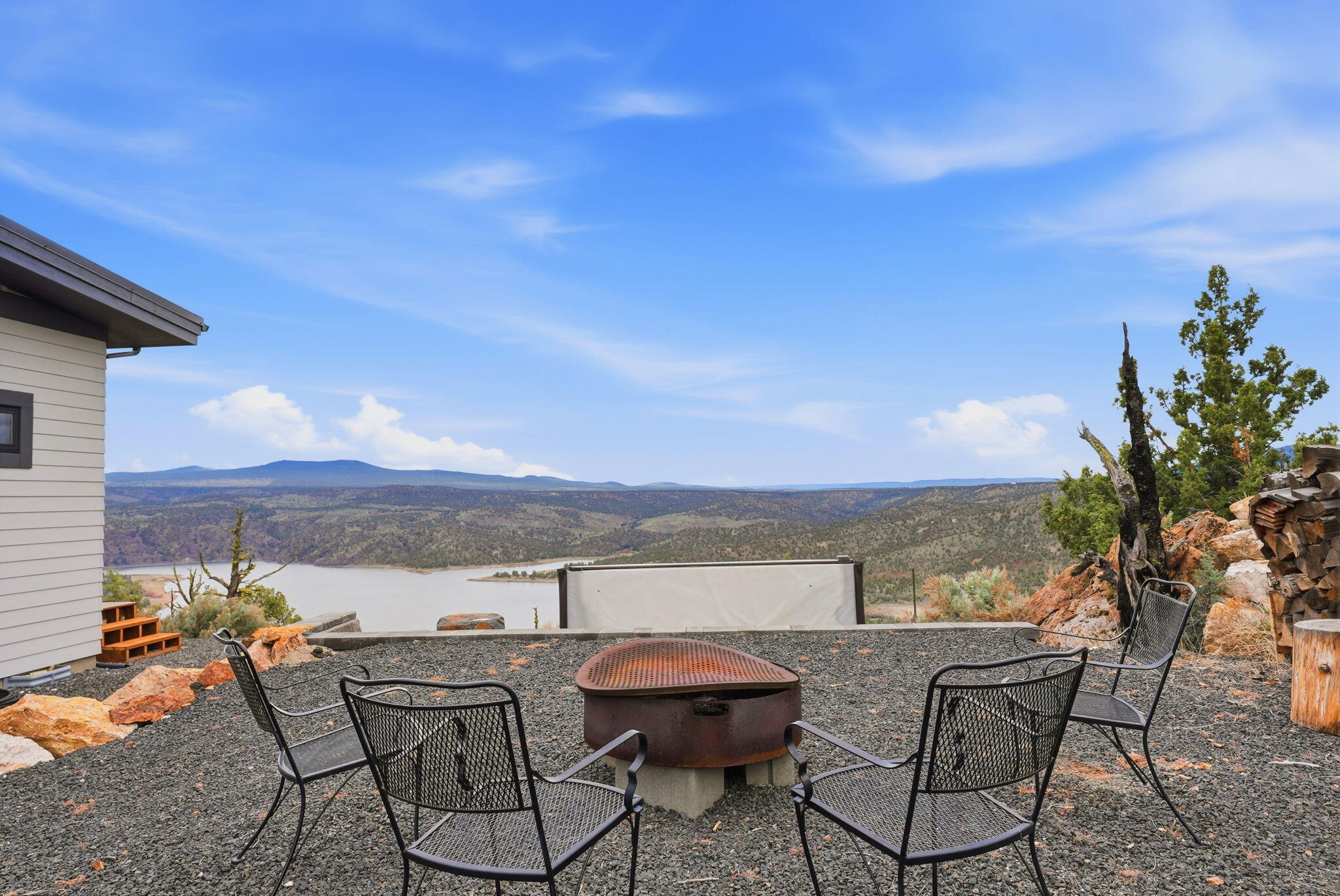 10702 SE Wicasa Lane