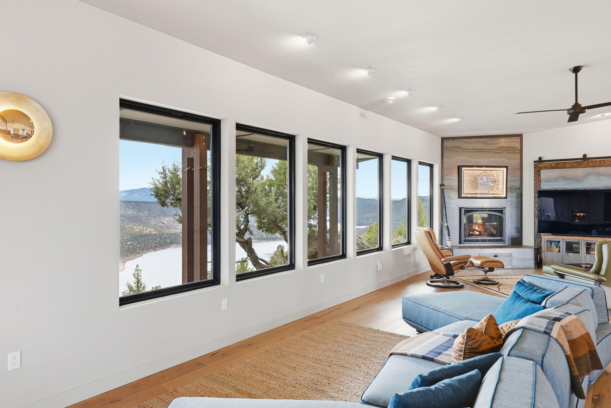 10702 SE Wicasa Lane