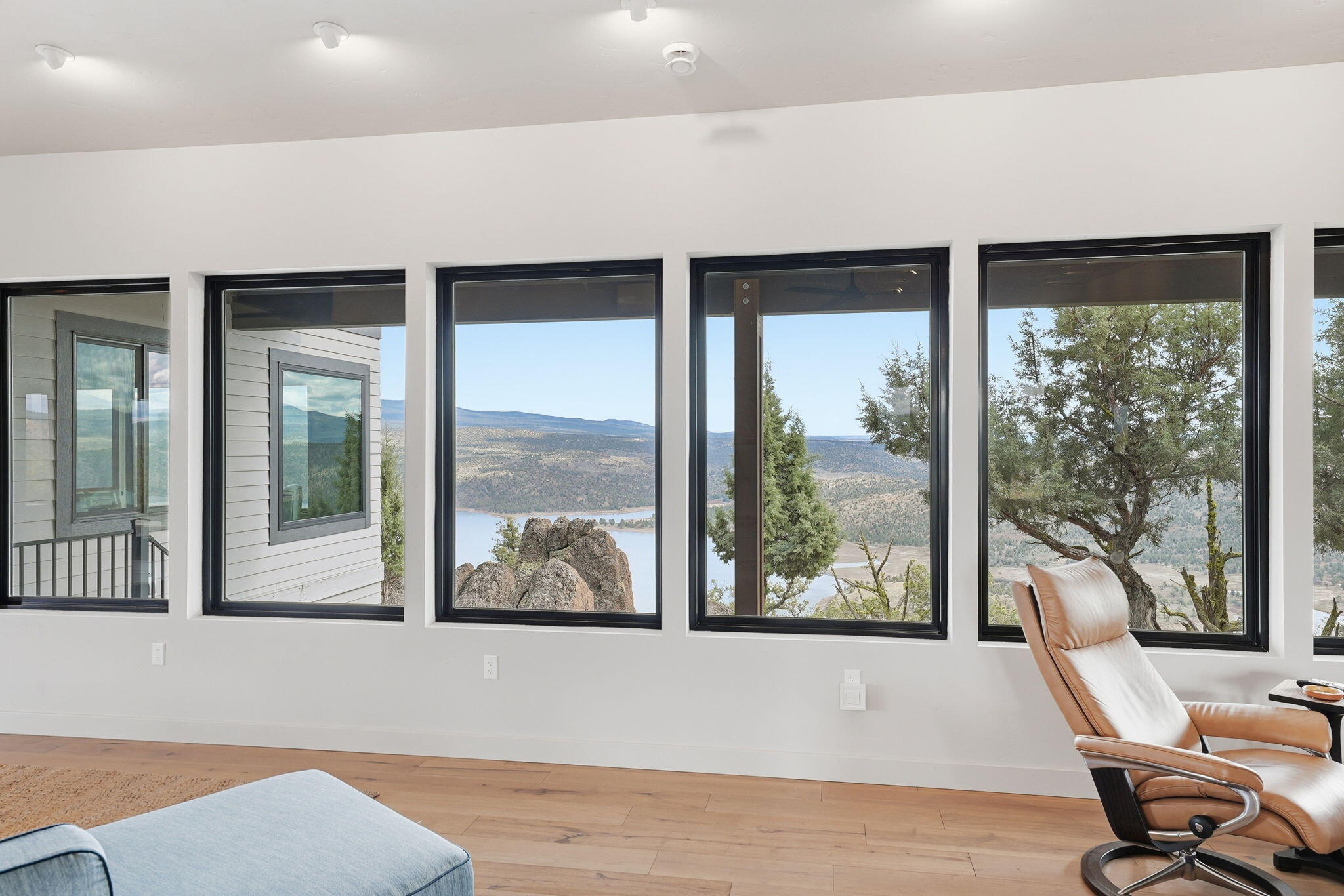 10702 SE Wicasa Lane