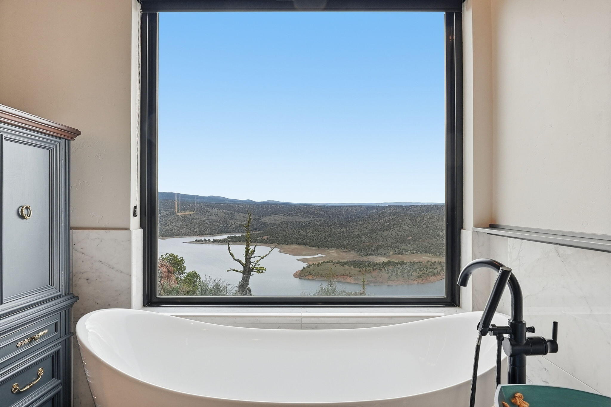 10702 SE Wicasa Lane