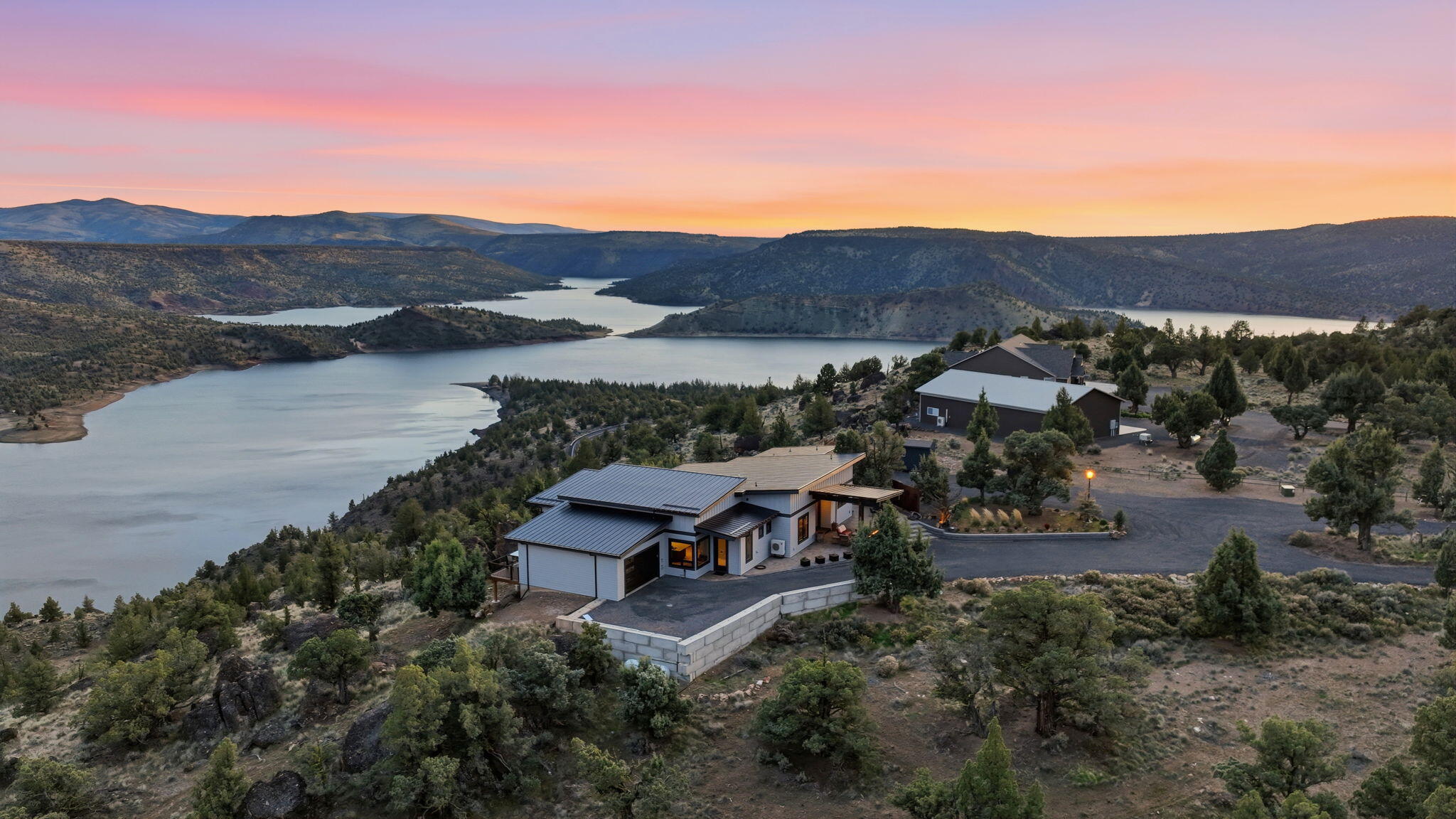 10702 SE Wicasa Lane