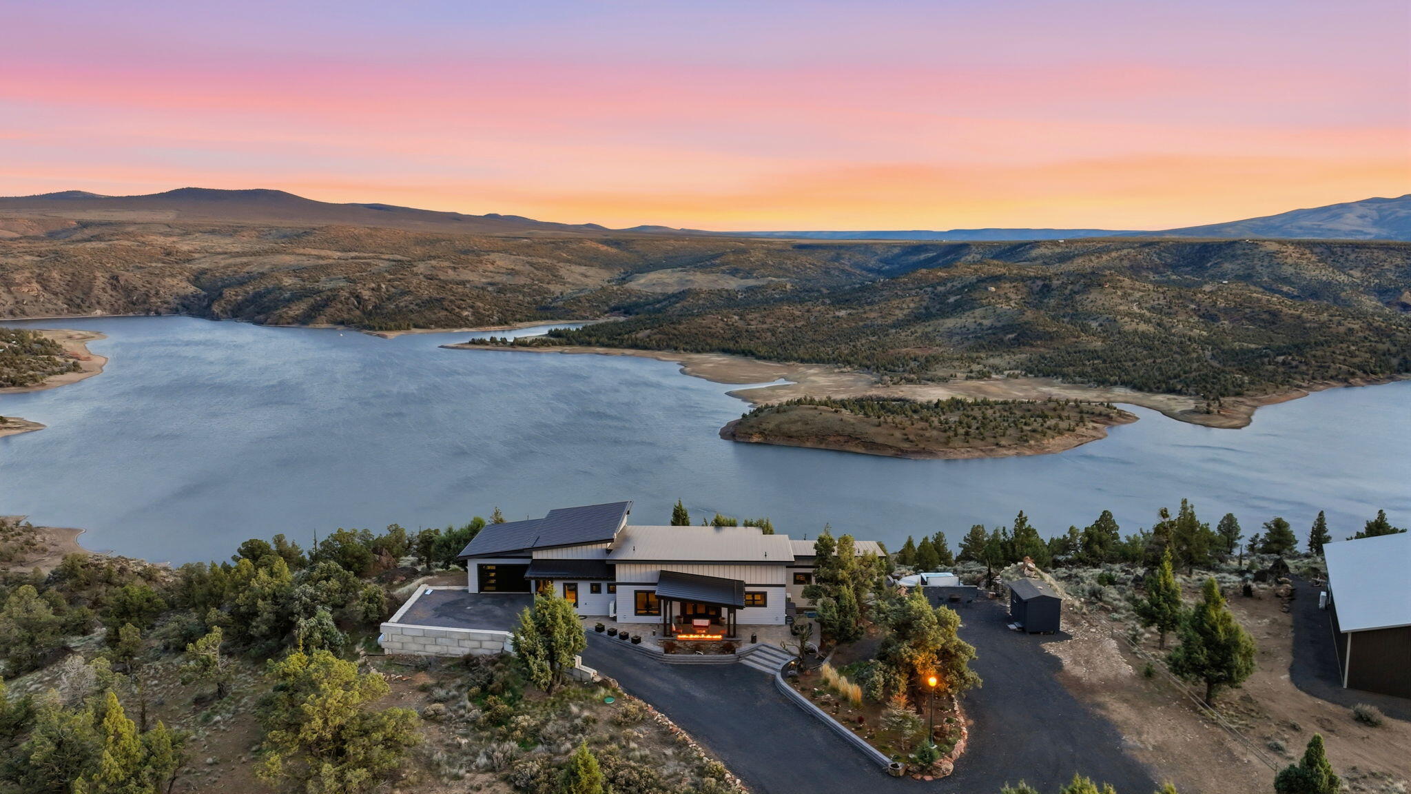 10702 SE Wicasa Lane