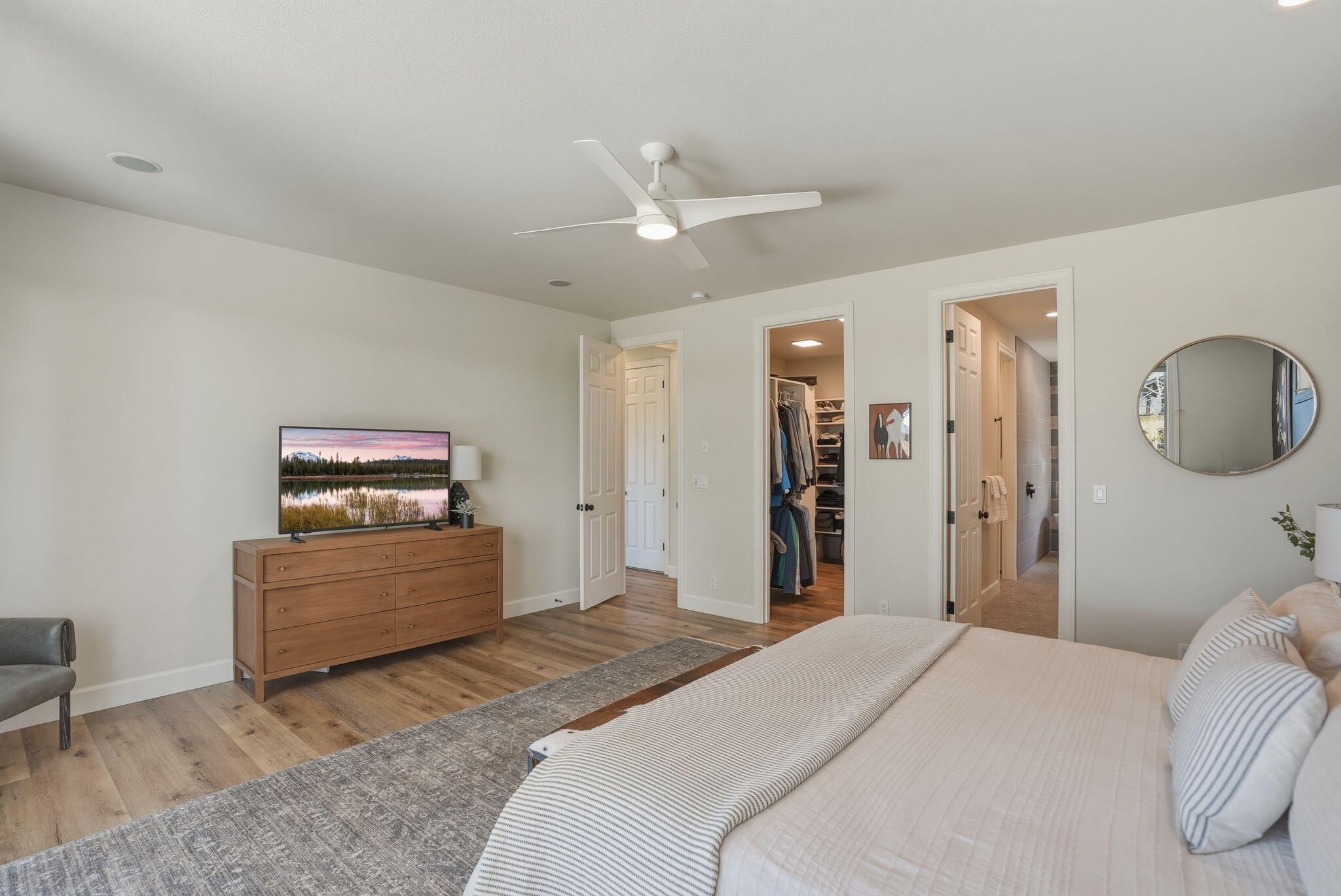 61807 Fall Creek Loop