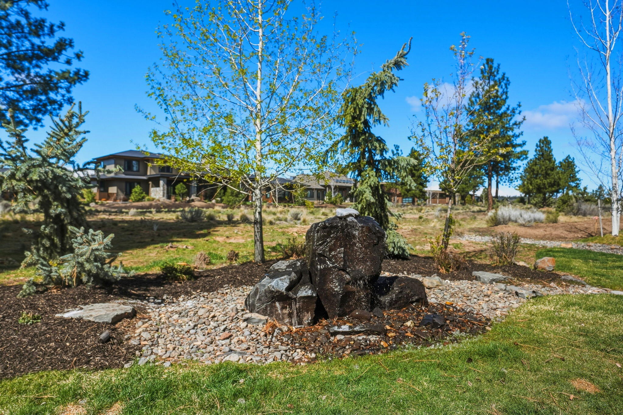 61807 Fall Creek Loop