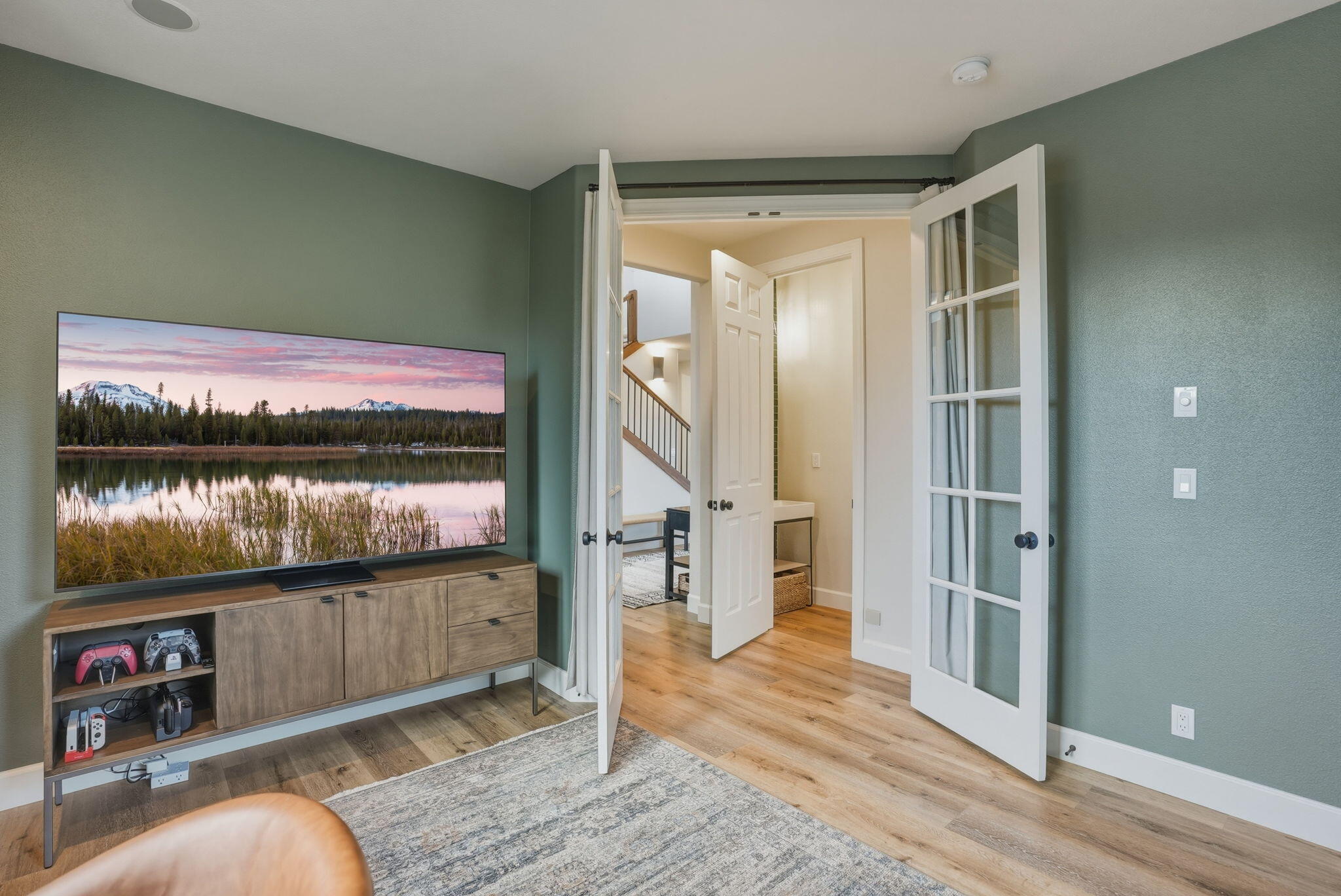 61807 Fall Creek Loop