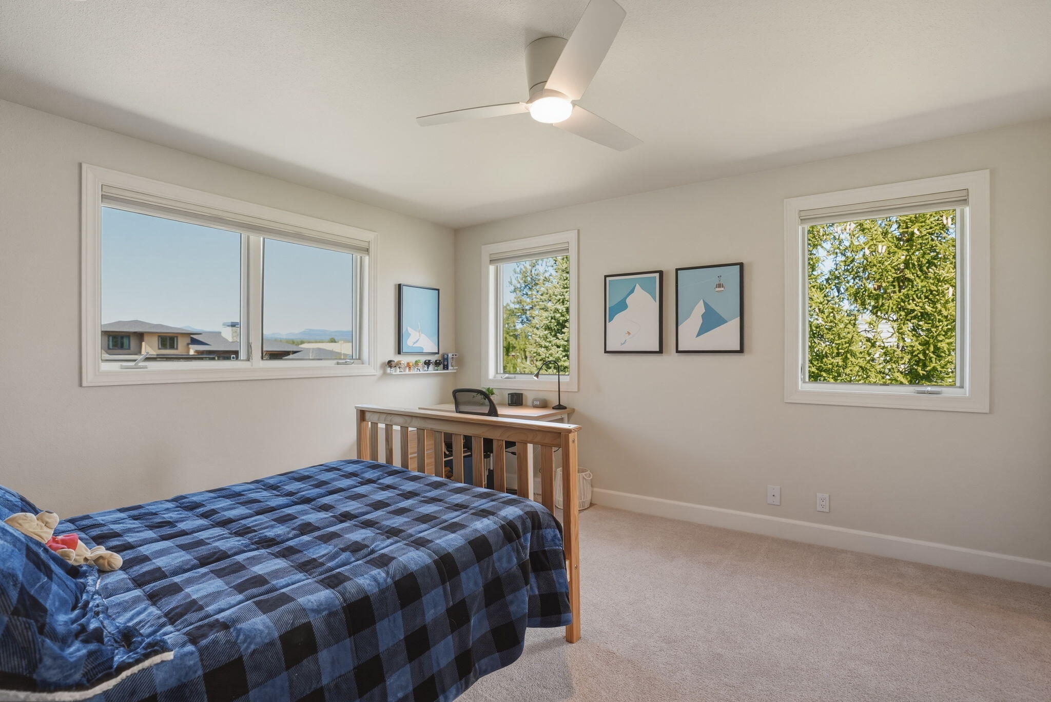 61807 Fall Creek Loop