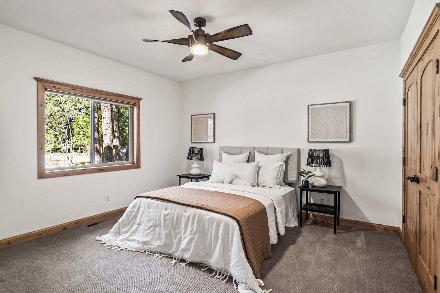 61015 River Bluff Trail
