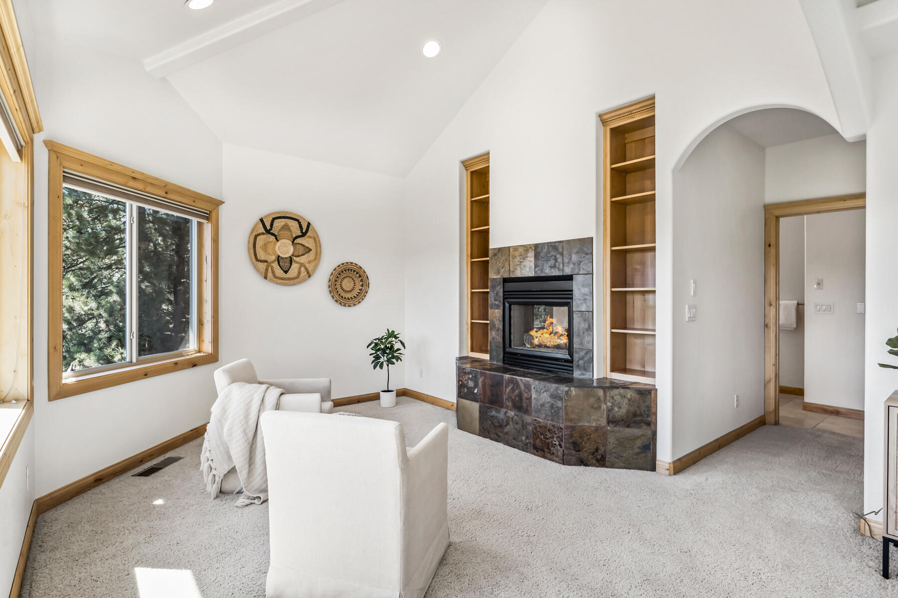 61015 River Bluff Trail