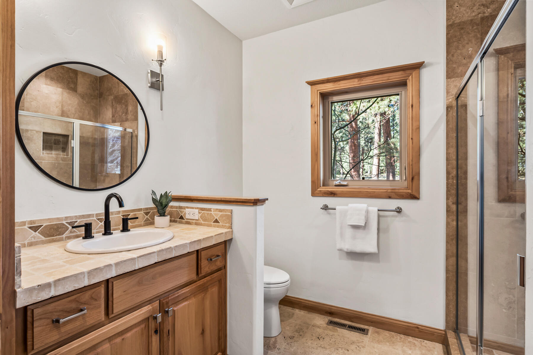 61015 River Bluff Trail
