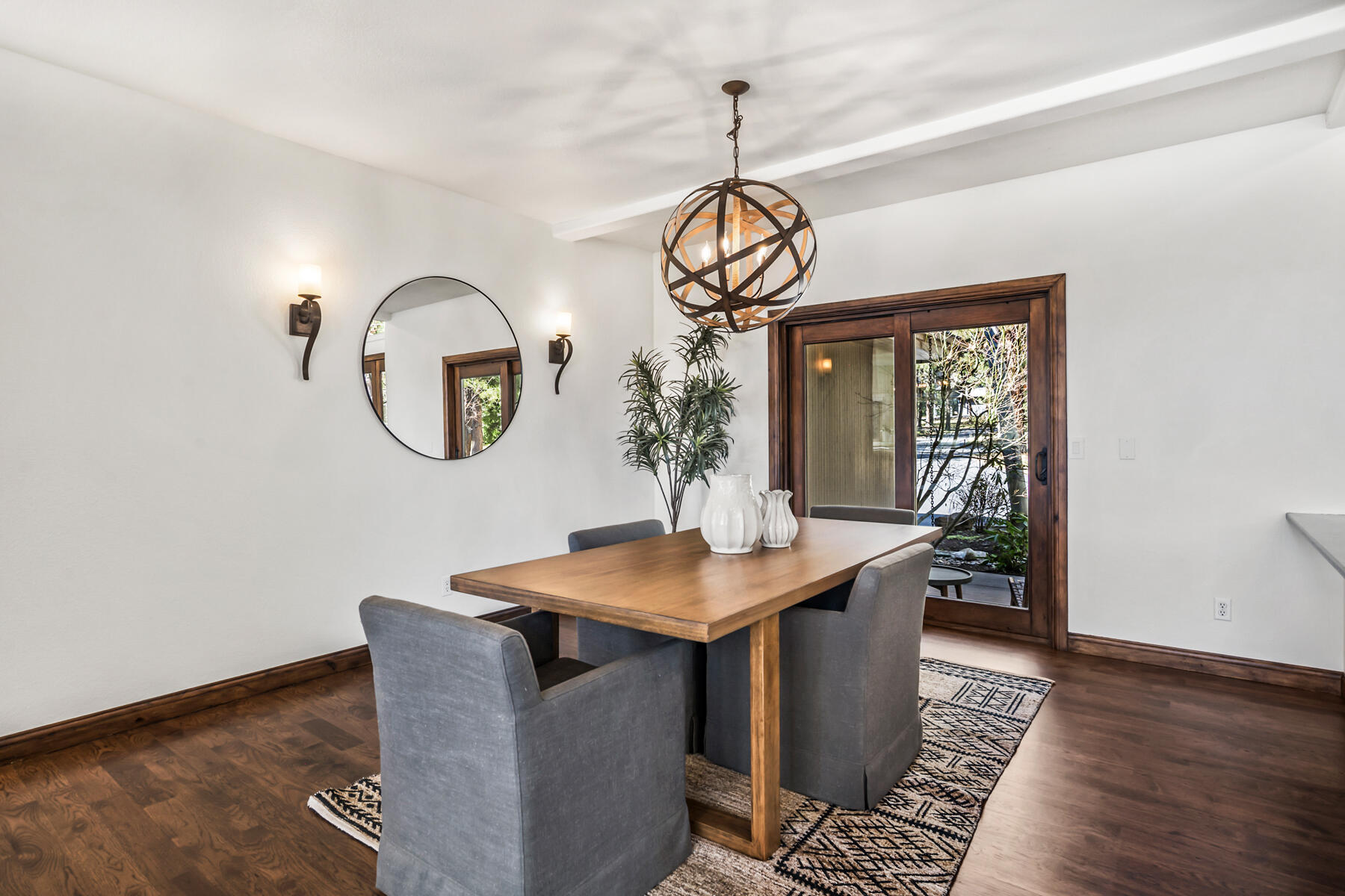 61015 River Bluff Trail