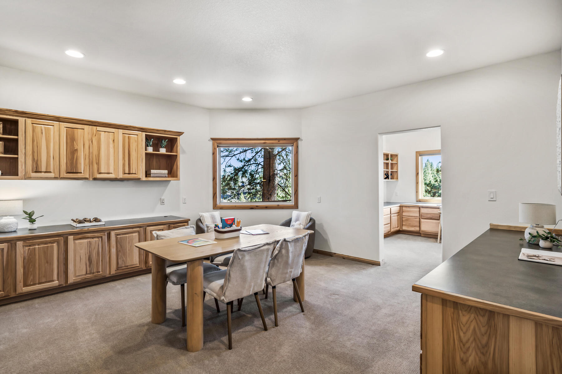 61015 River Bluff Trail