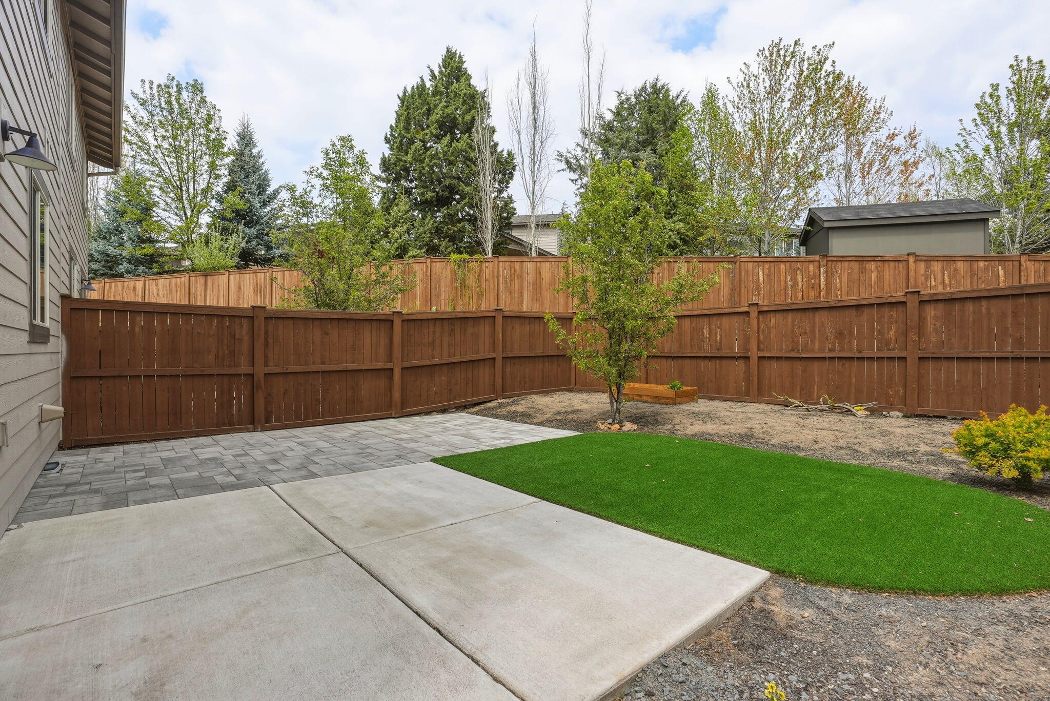 20724 Sierra Drive