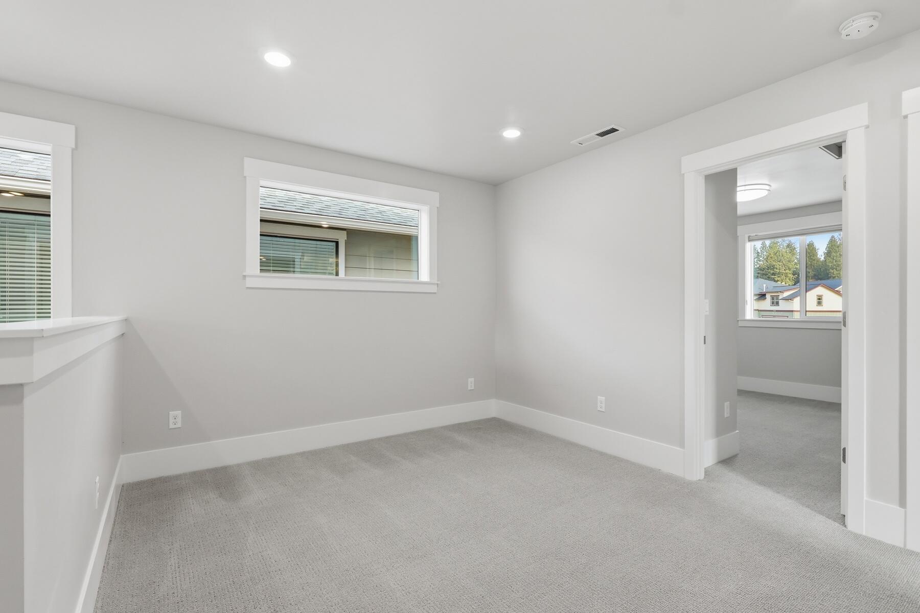 2288 NW Skyline Ranch Road