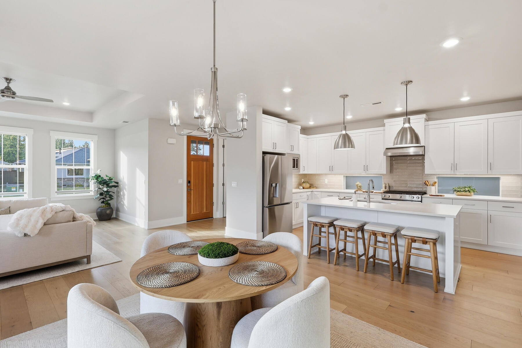 2288 NW Skyline Ranch Road