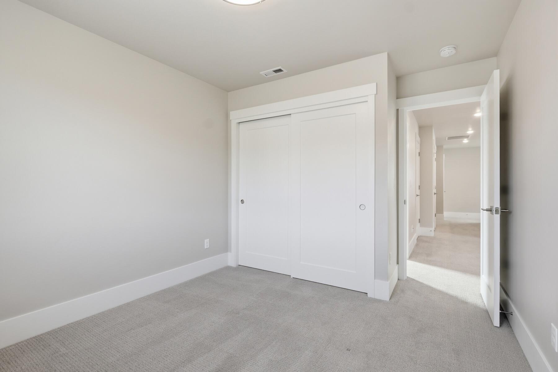 2288 NW Skyline Ranch Road