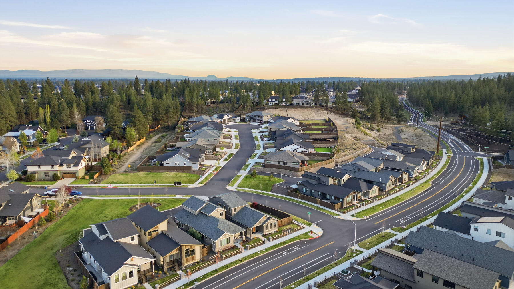 2288 NW Skyline Ranch Road