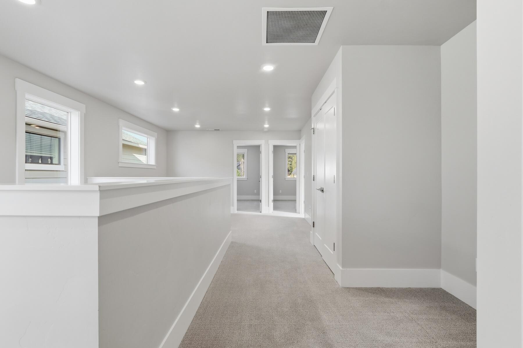 2288 NW Skyline Ranch Road