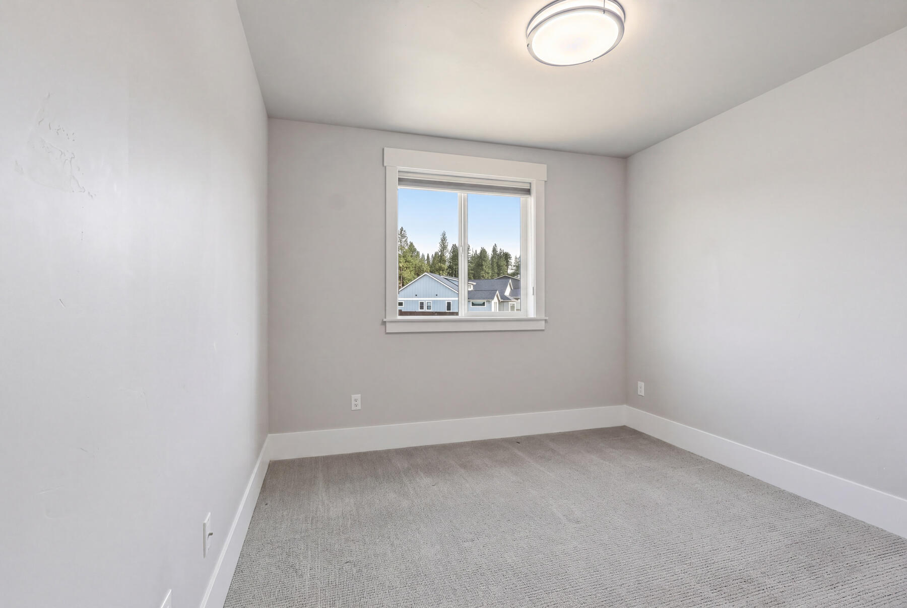 2288 NW Skyline Ranch Road