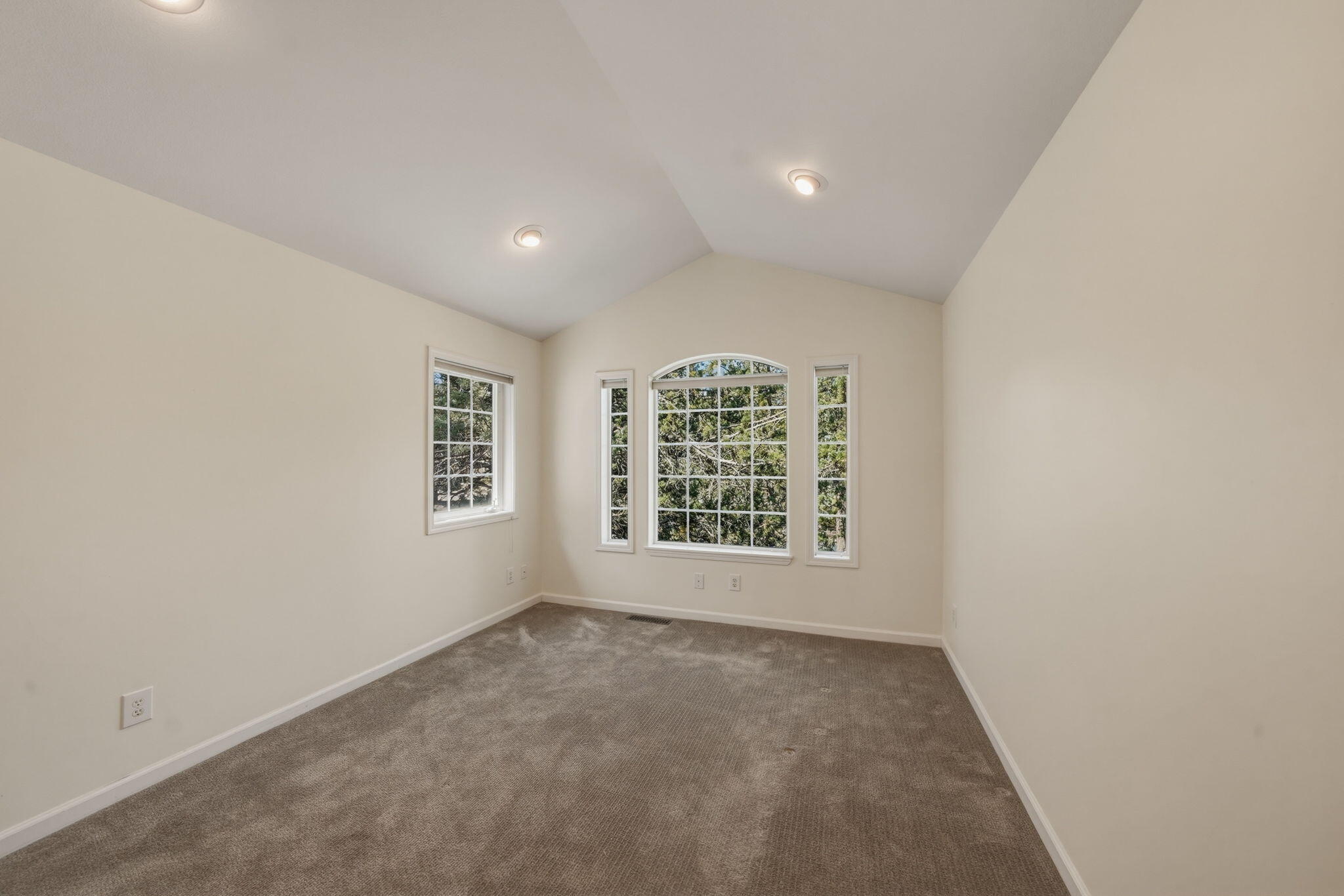 3496 NW McCready Drive