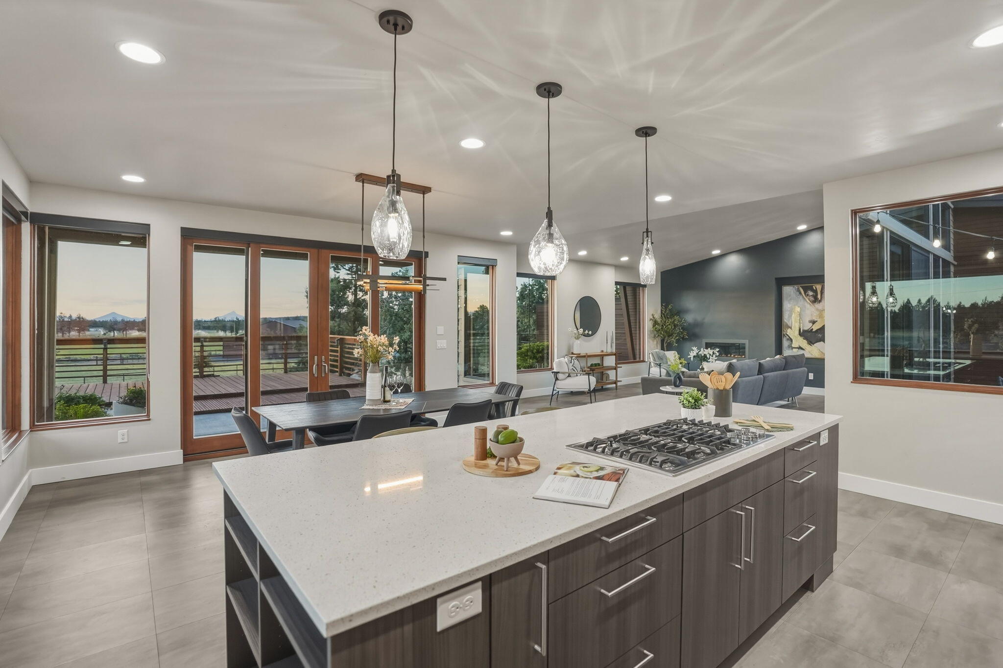 64144 Pioneer Loop