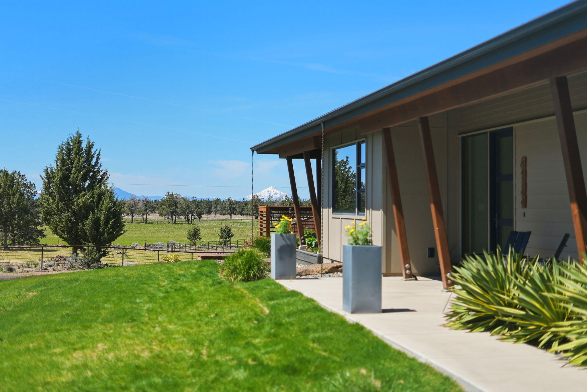 64144 Pioneer Loop