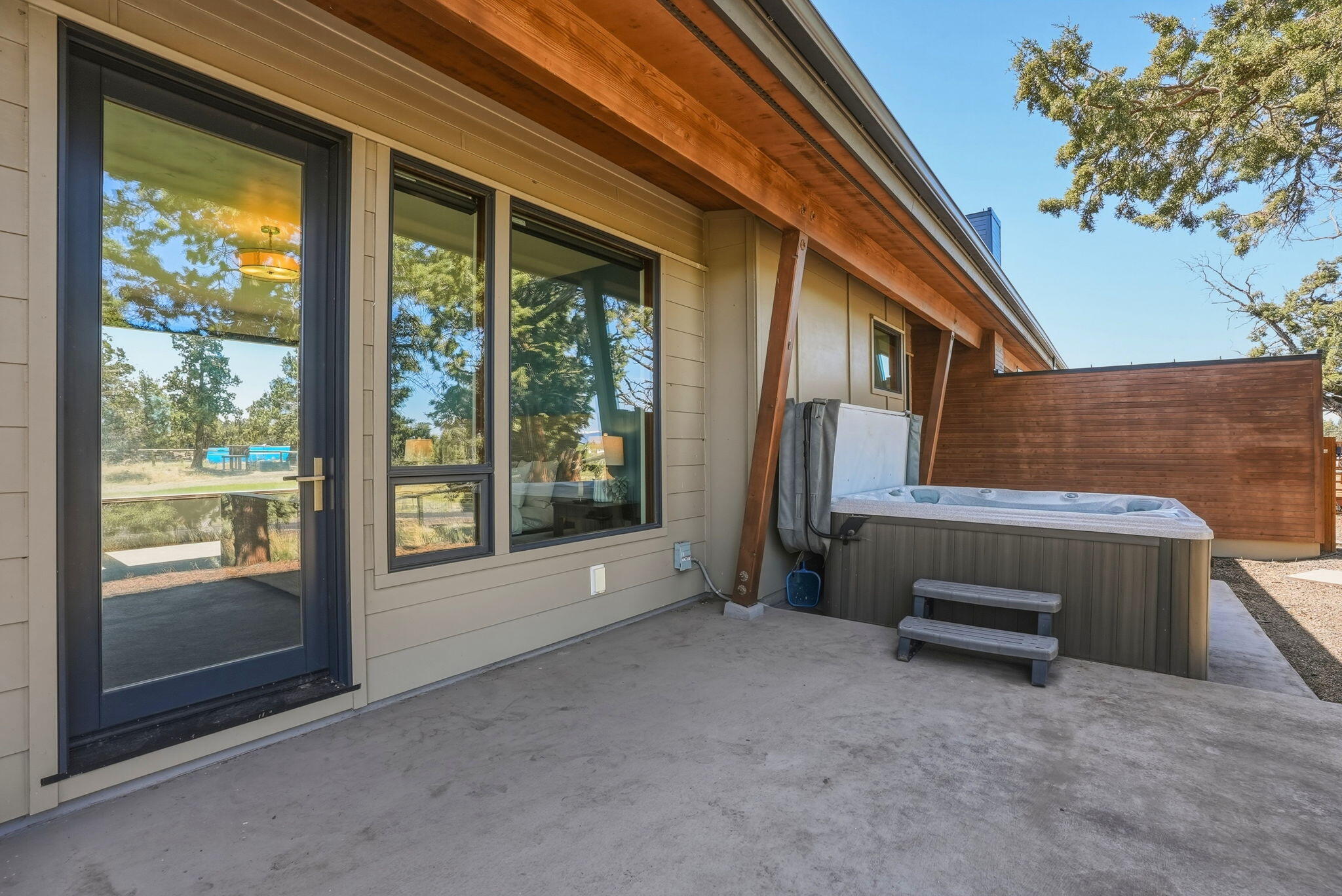 64144 Pioneer Loop