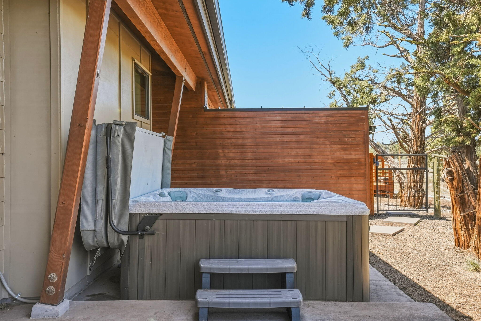 64144 Pioneer Loop