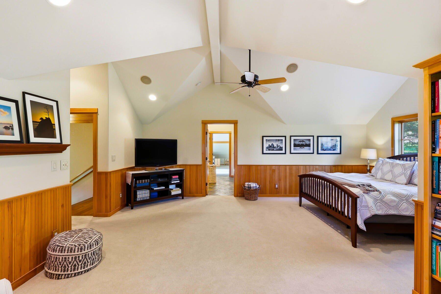 18829 Peony Place