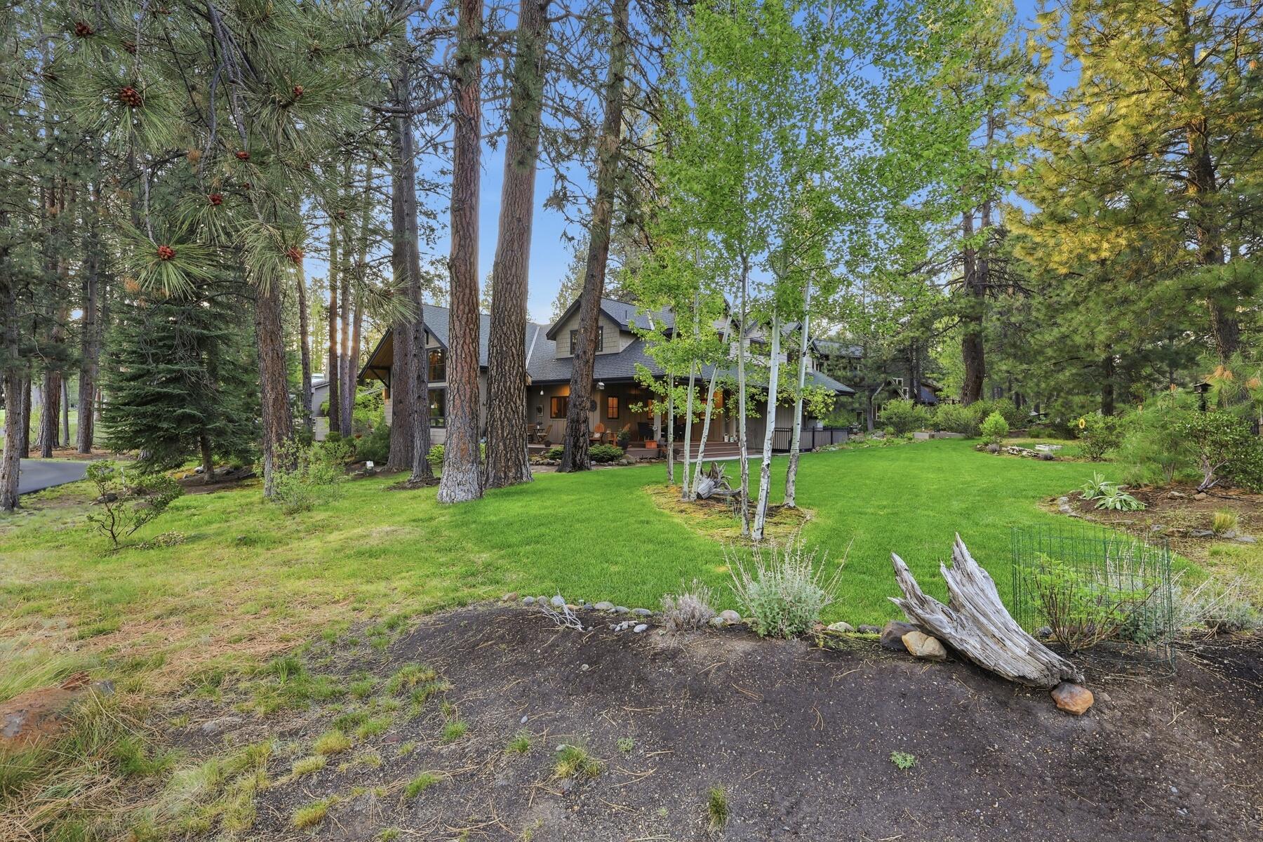 18829 Peony Place