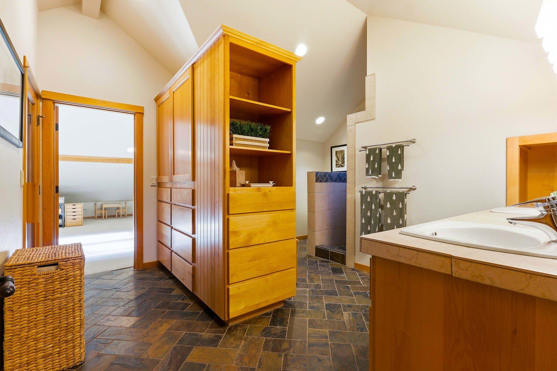 18829 Peony Place