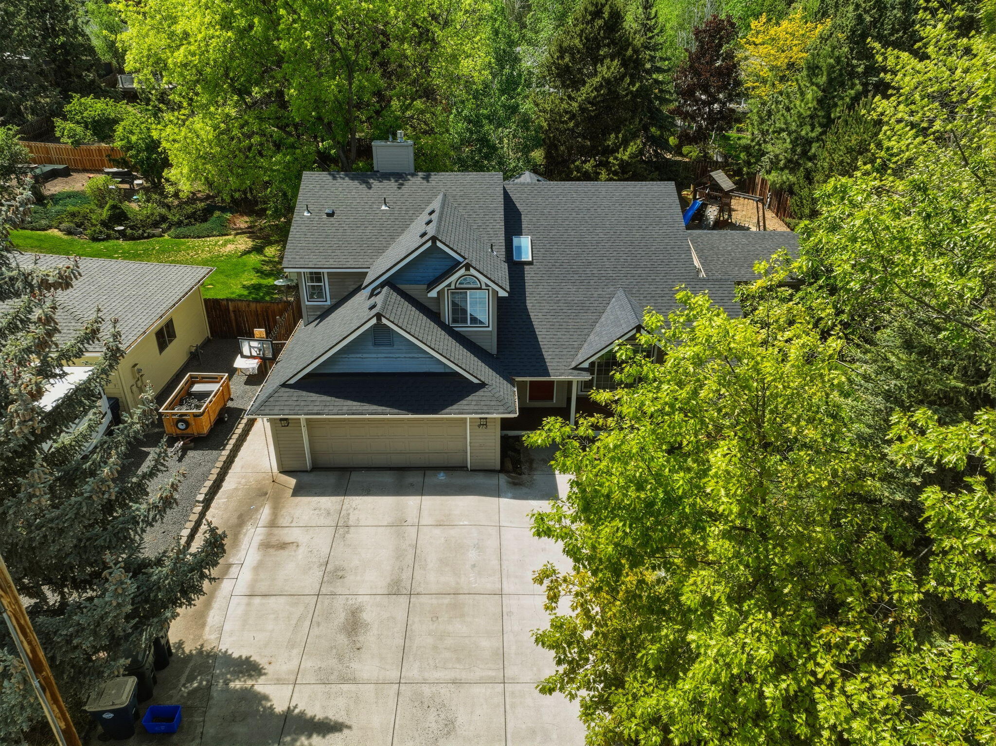 973 NE Paula Drive