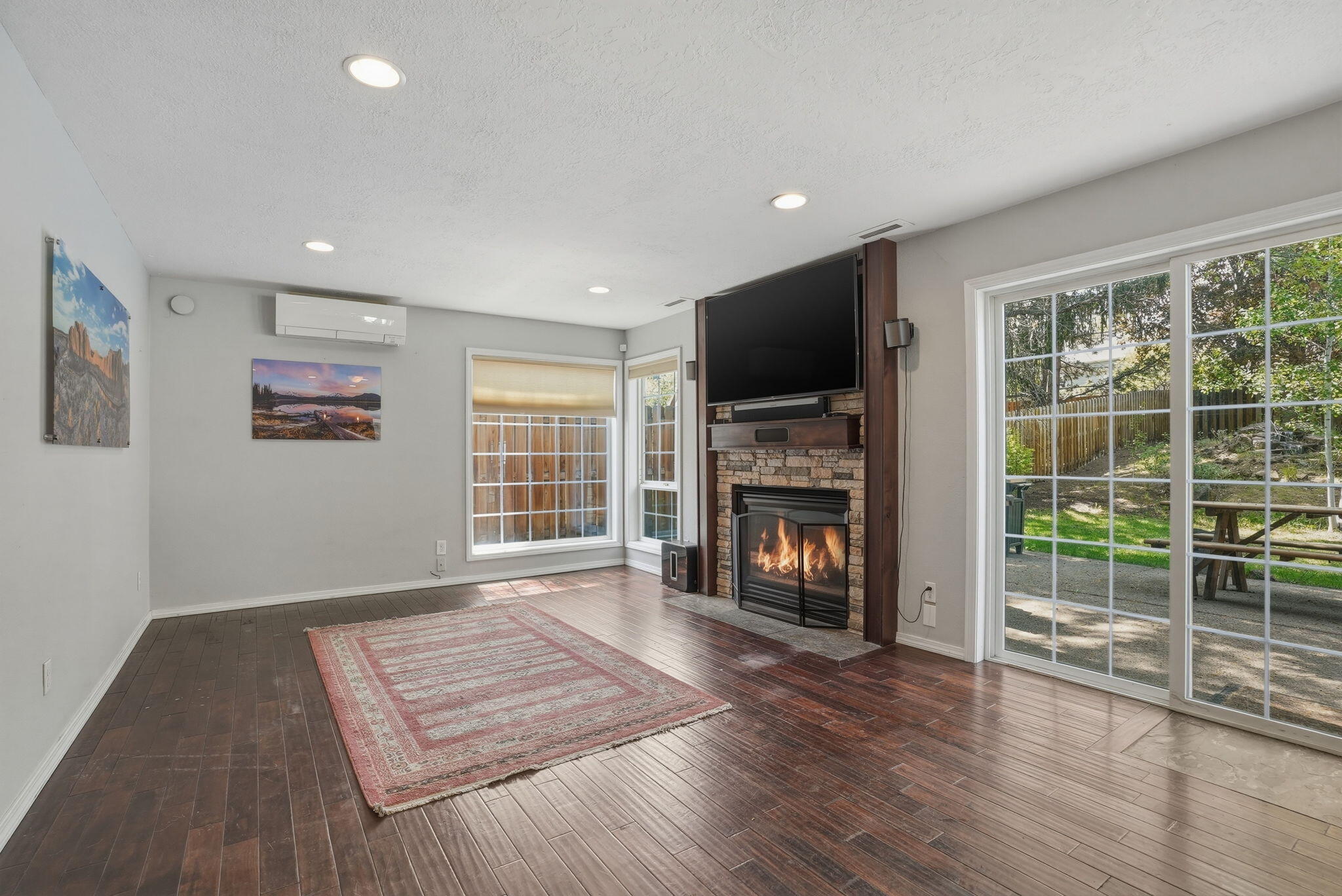 973 NE Paula Drive