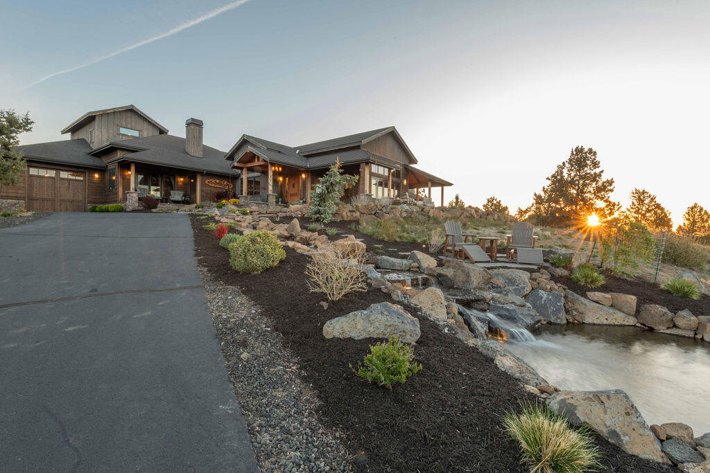 61465 White Peaks Court