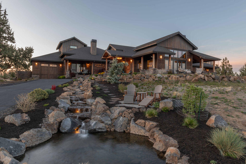 61465 White Peaks Court