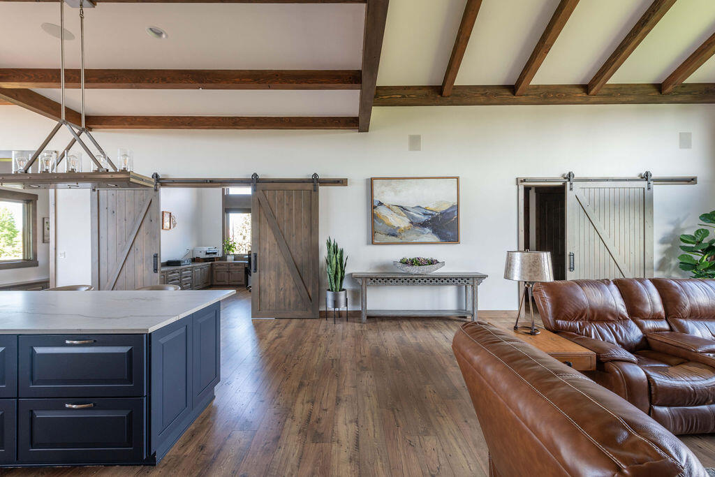 61465 White Peaks Court
