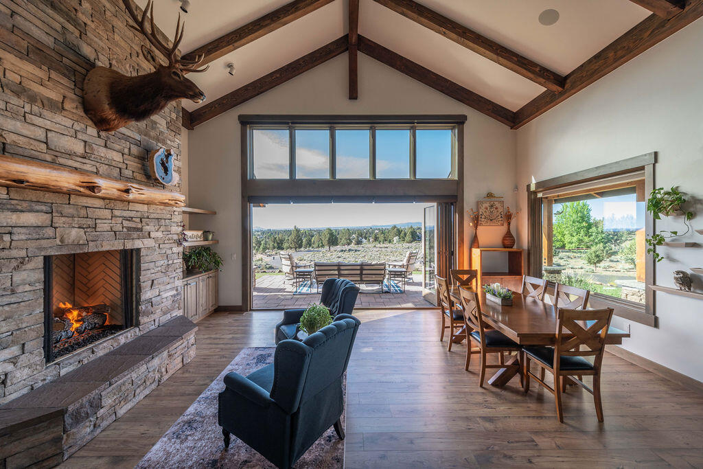 61465 White Peaks Court