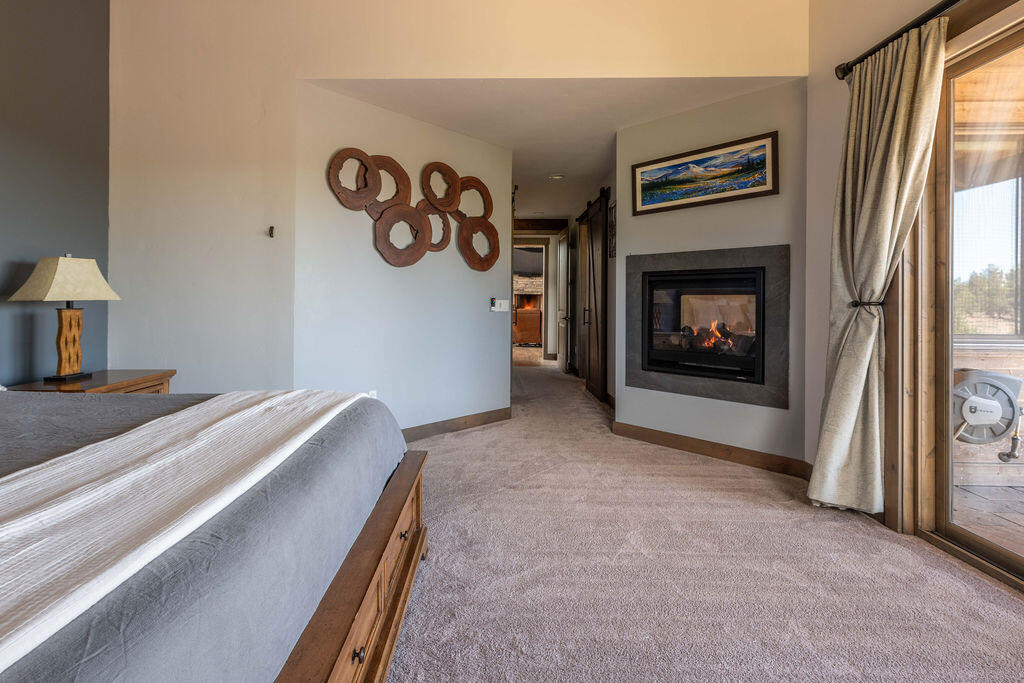 61465 White Peaks Court