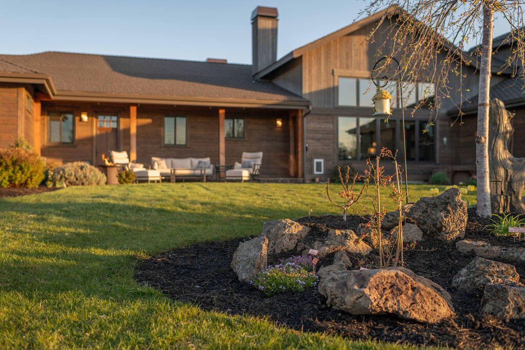 61465 White Peaks Court