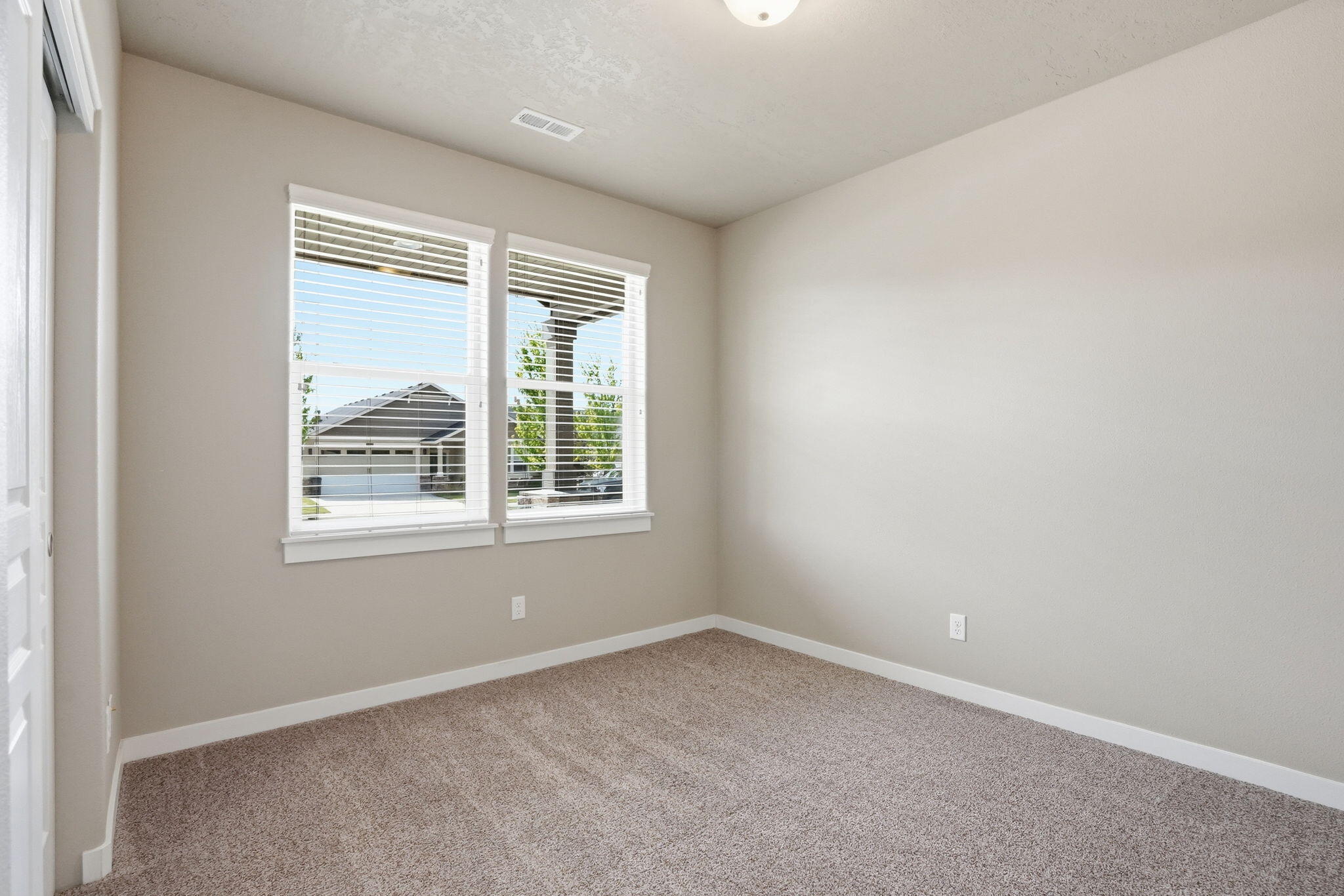 60930 SE Sweet Pea Drive