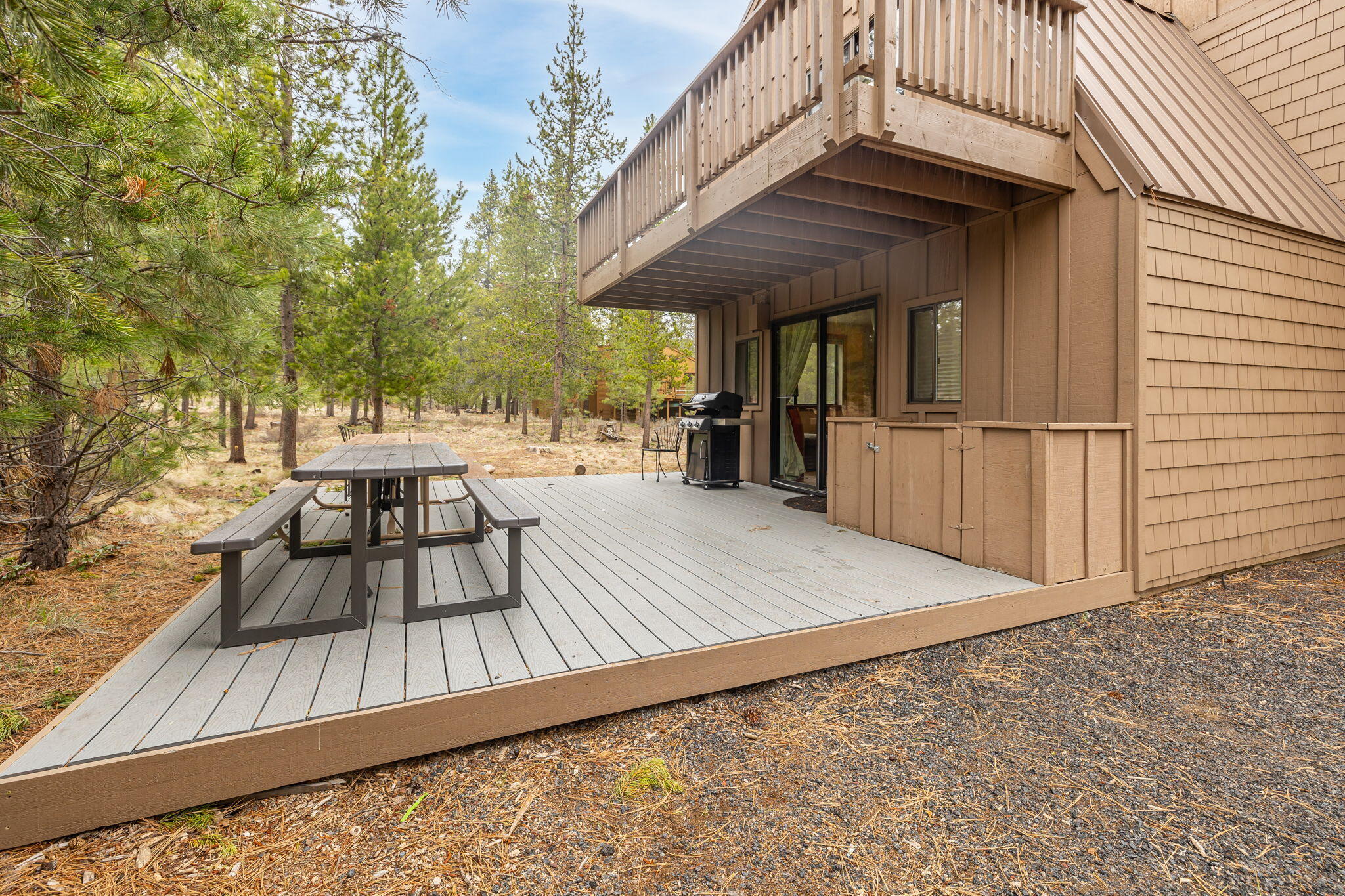 18066 18 E Butte Lane