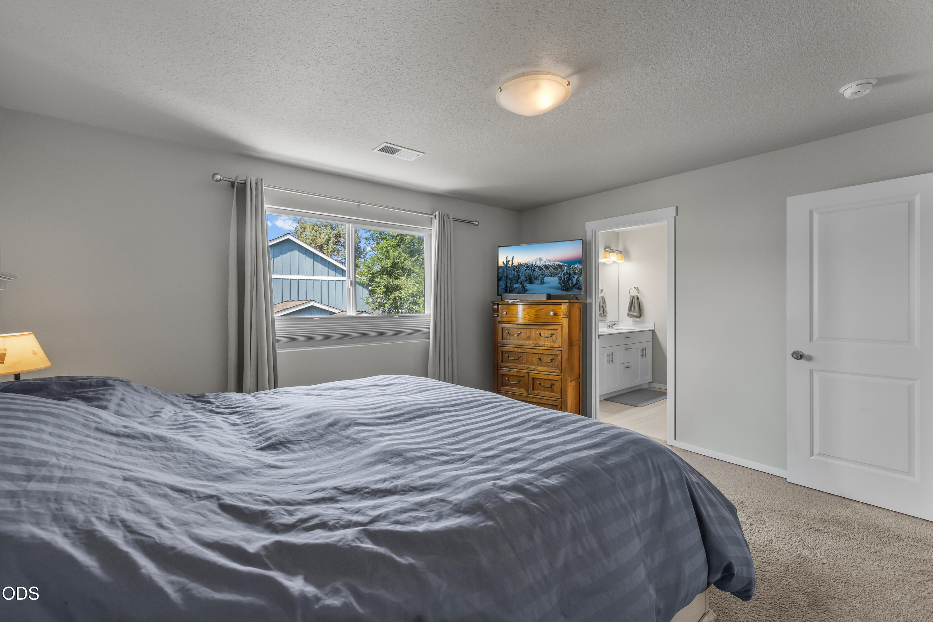 21182 Thomas Drive
