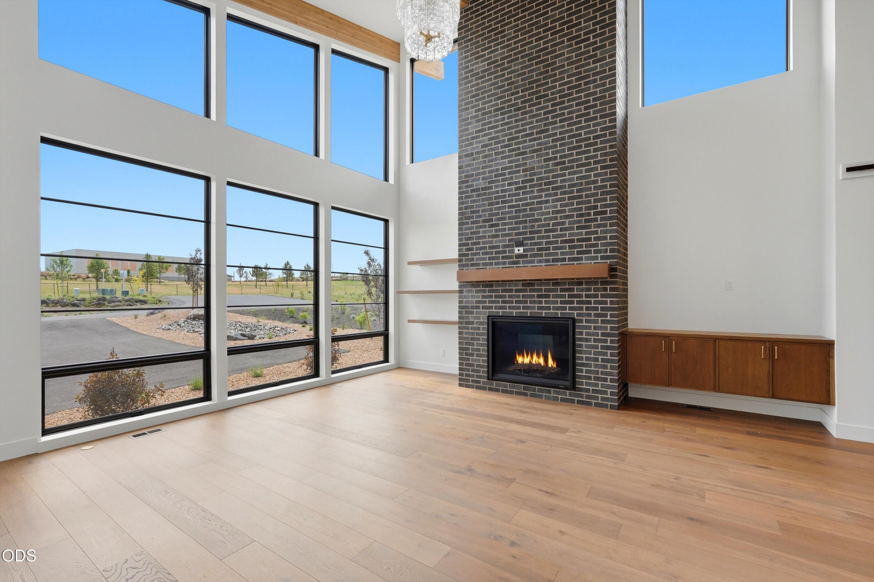 3114 NW Crossing Drive