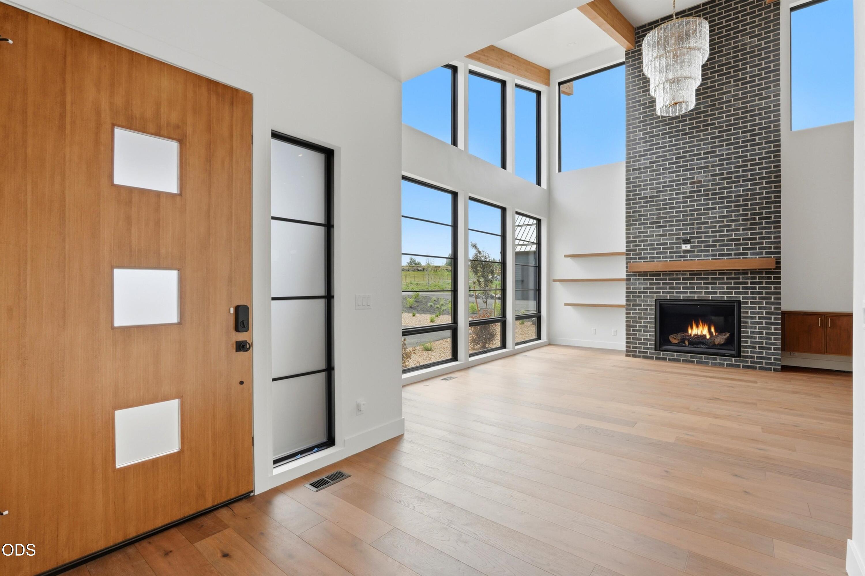 3114 NW Crossing Drive