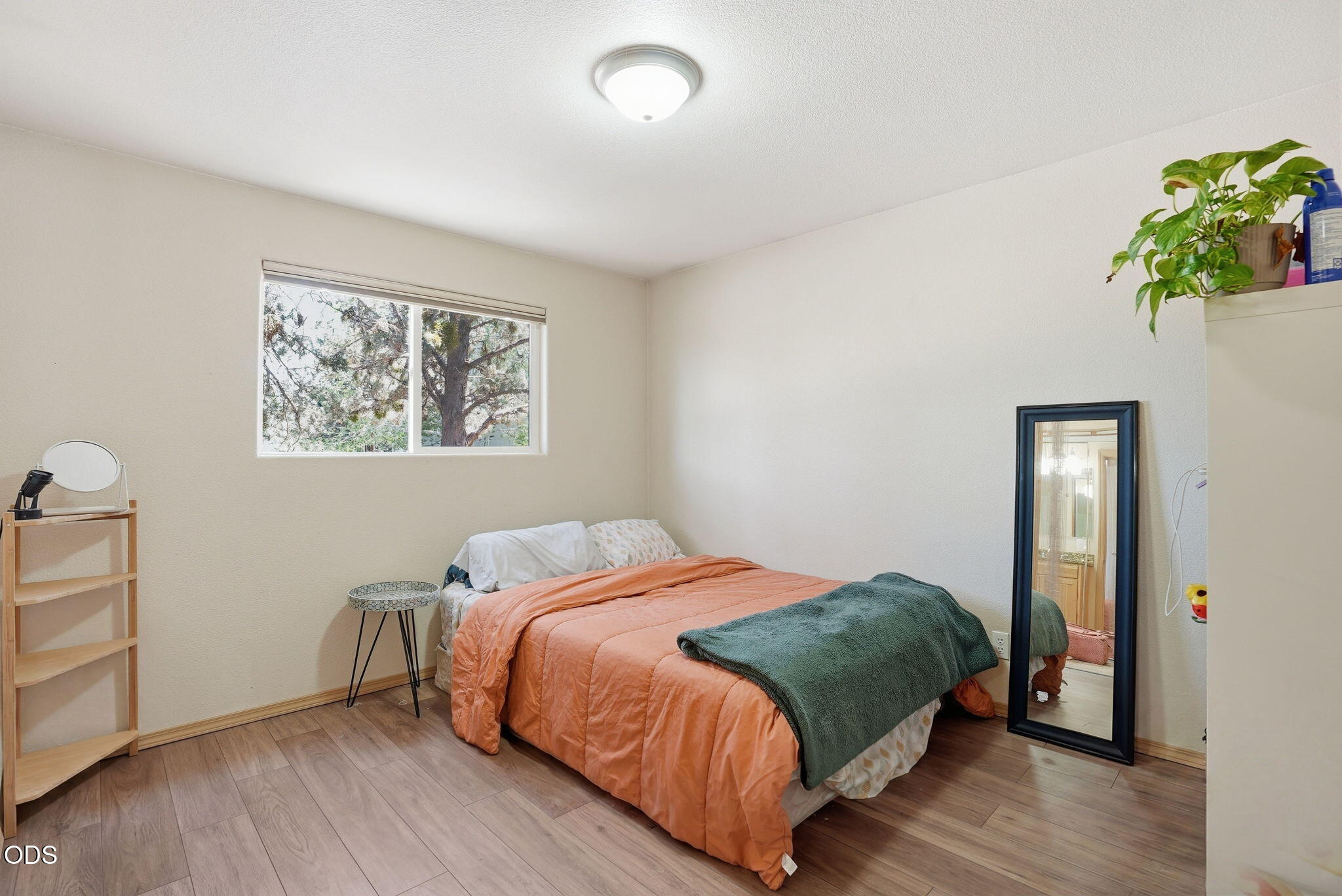 1975 NE Butler Market Road
