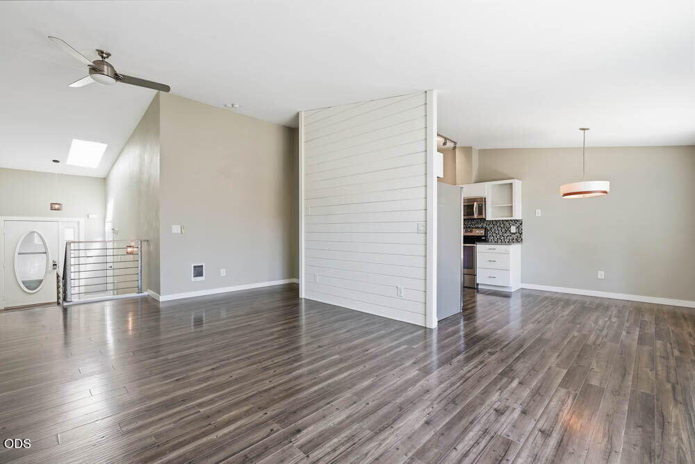 980 SE Centennial