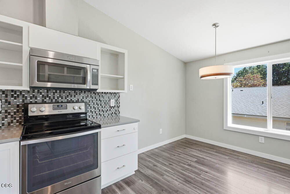 980 SE Centennial