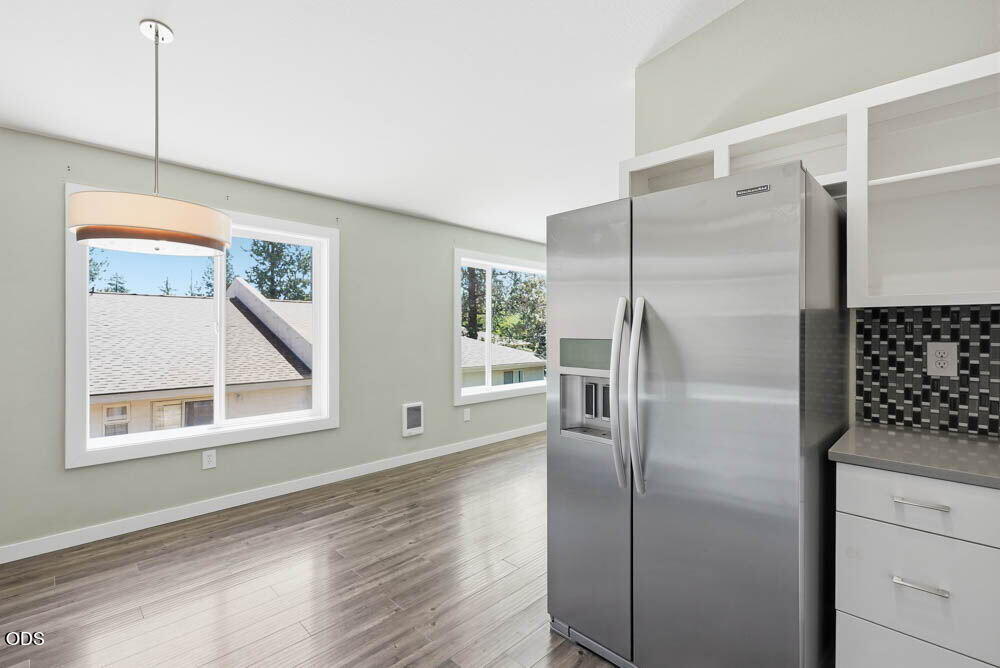 980 SE Centennial