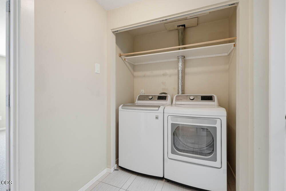 980 SE Centennial