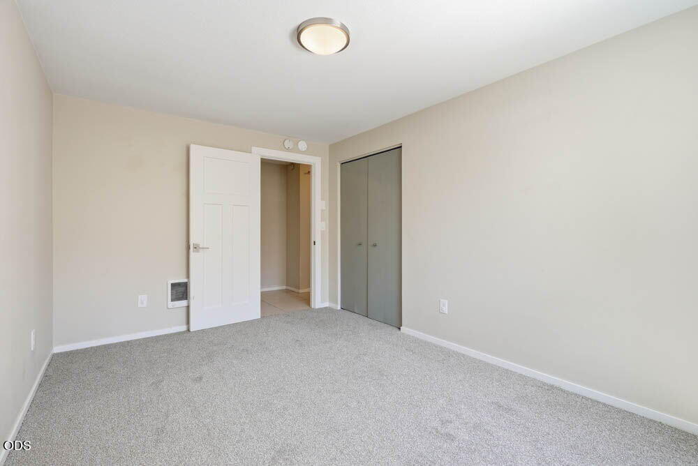 980 SE Centennial